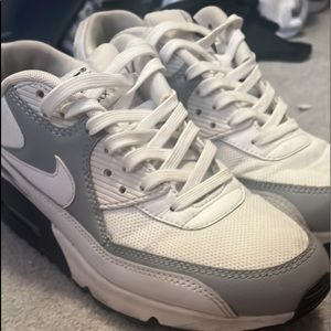 Nike air max size 9.5